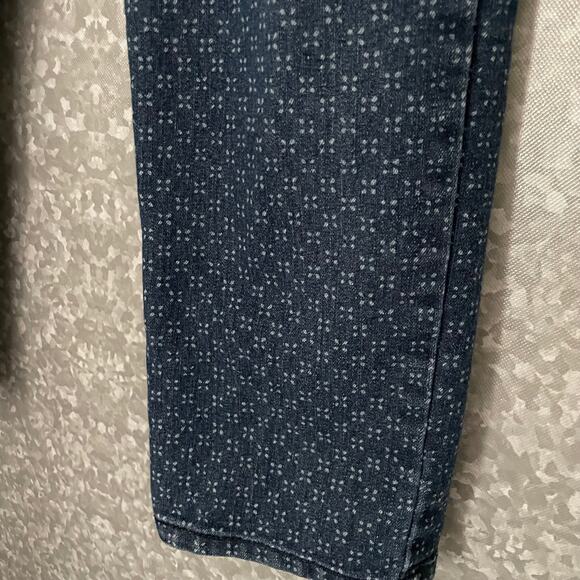 Gloria Vanderbilt Calico Floral Amanda Mid Rise Jeans - Size 8 Short - Straight - Picture 3 of 8